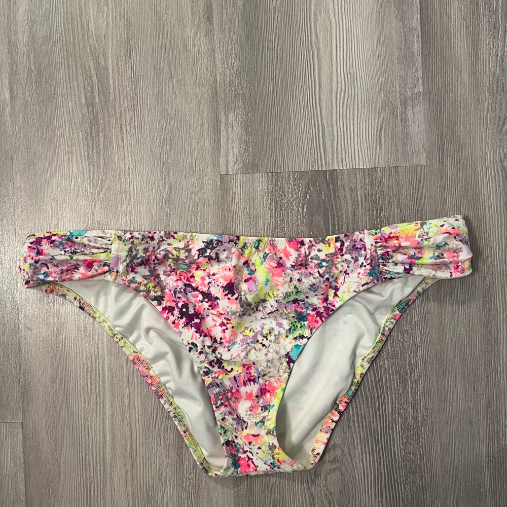 Victoria's Secret Knockout paint blot Multicolor Bikini Bottom size Large